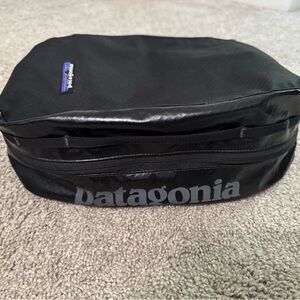 Patagonia Black Hole Cube 10L